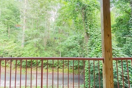 Lodge G Sasquatch Lodges Sleeps 13 Gatlinburg Exterior foto